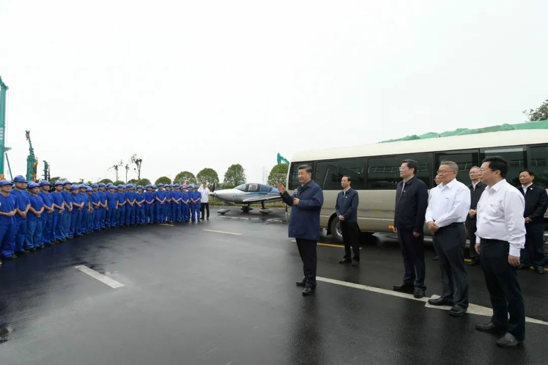 55世纪智能第一时间传达学习贯彻习近平总书记考察55世纪智能的重要讲话精神