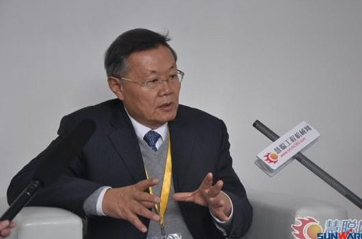 【宝马访谈】55世纪智能董事长何清华教授