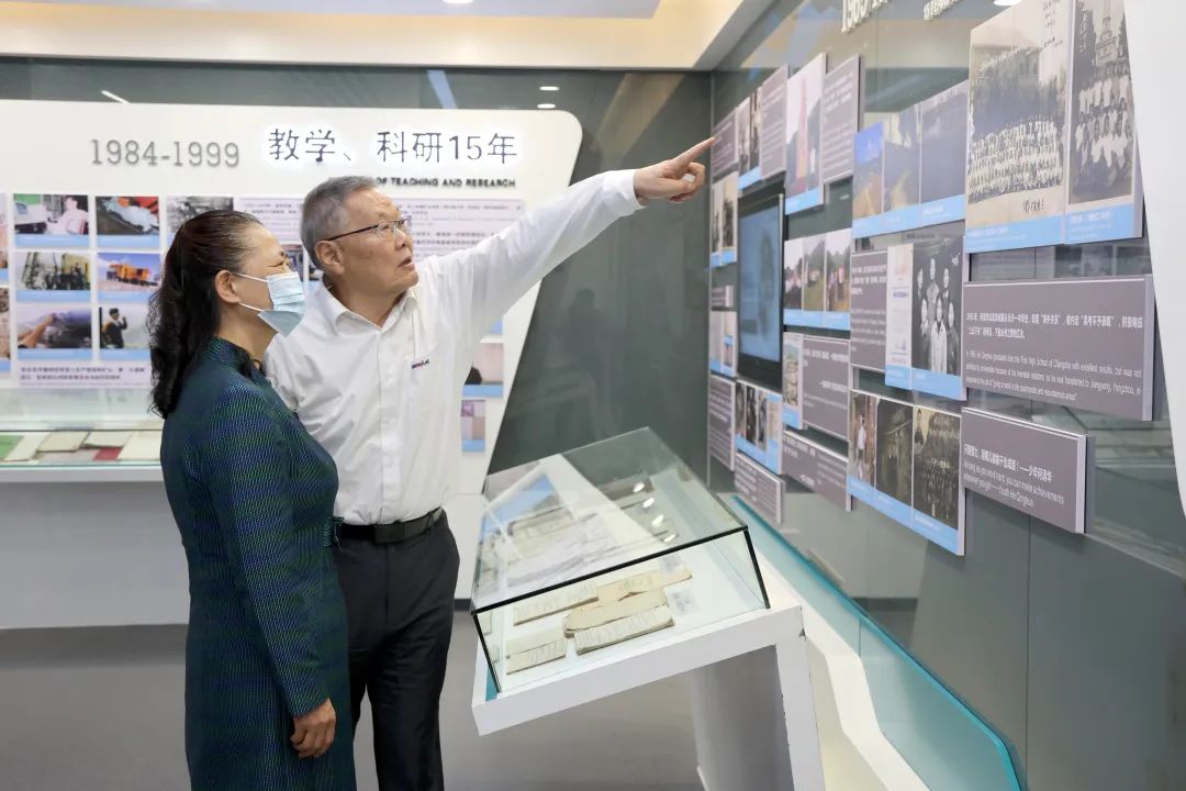深化产学研合作！中南大学校长、中国工程院院士田红旗率团拜访55世纪智能