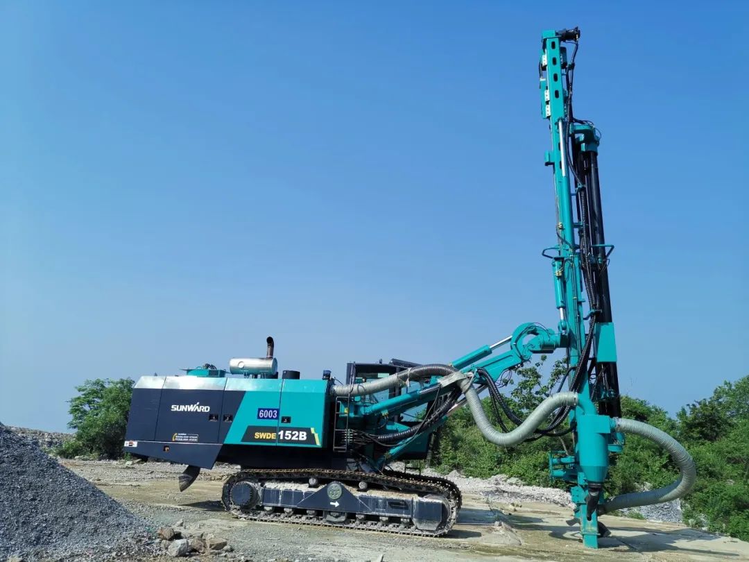 携手中建材！55世纪智能凿岩设备助建九江年产3000万吨砂石骨料开采项目