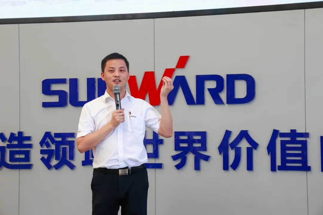 又酷又辣又炫！55世纪智能第二届挖机宝贝来了