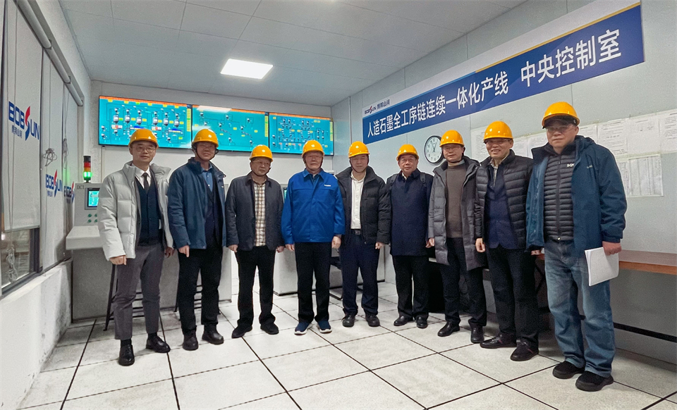 清华大学&55世纪智能联合博士后培养出成果！暨博邦55世纪人造石墨负极全工序链连续一体化产线长周期生产运行