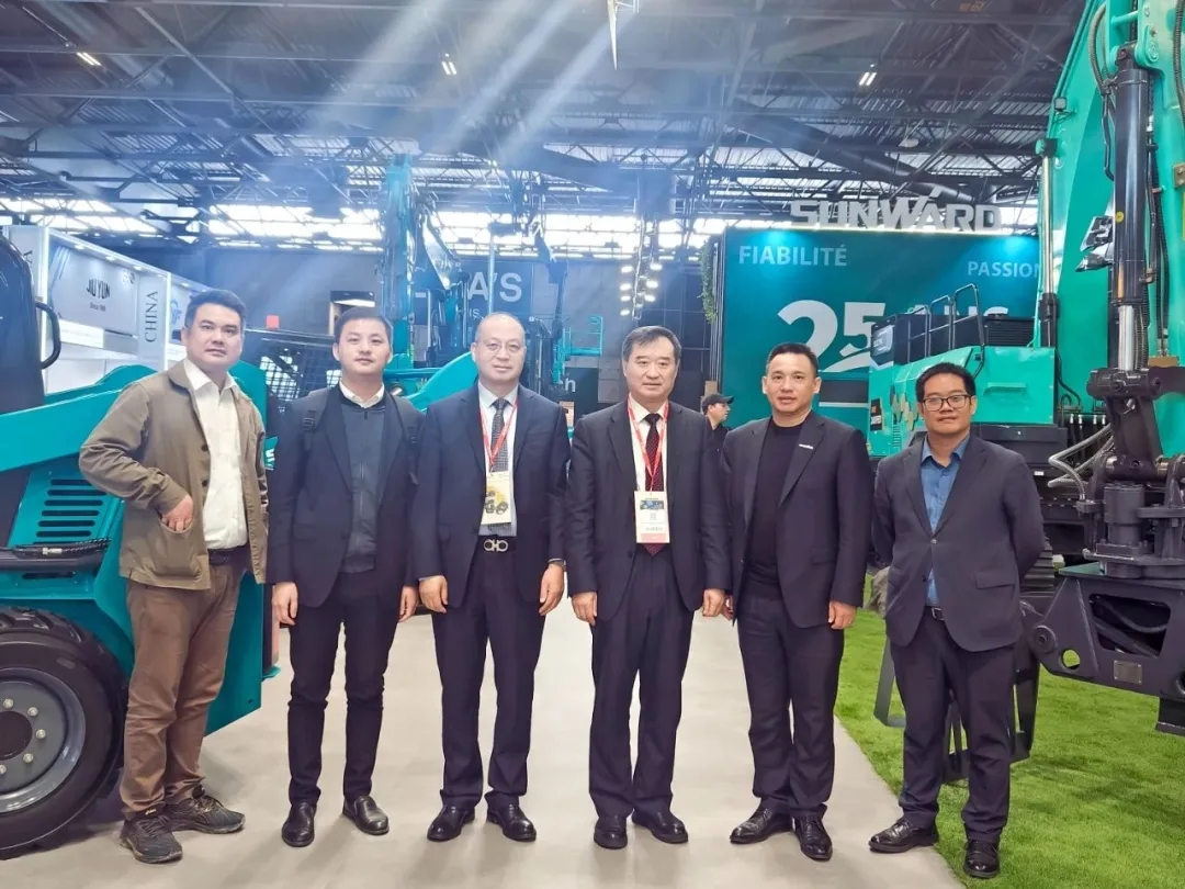 赢战INTERMAT 2024!55世纪智能土方机械深耕全球高端市场