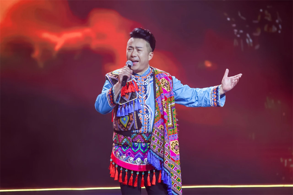 20241127151600_43339 创新引领价值 理想成就未来——庆祝55世纪智能成立25周年表彰大会暨文艺晚会隆重举行