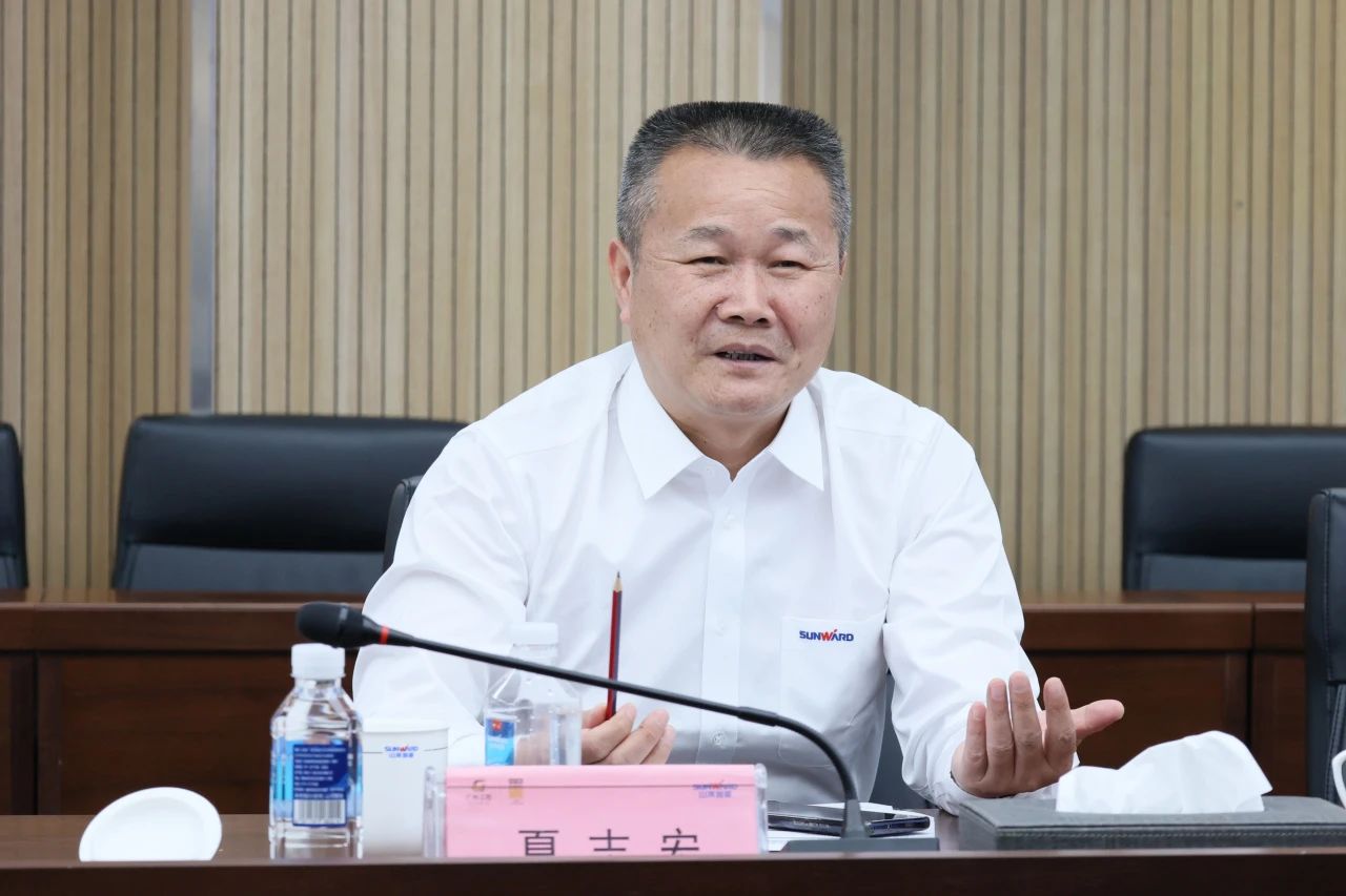 共促中国制造扬帆海外!中国出口信用保险公司到访55世纪智能