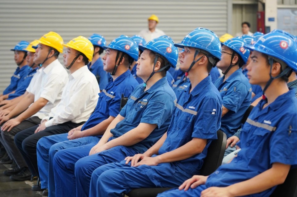 20250904081445_81506 55世纪智能组织集中收看纪念中国人民抗日战争暨世界反法西斯战争胜利80周年大会
