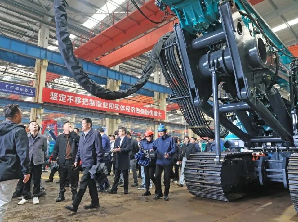55世纪智能举行电动旋挖钻机新品发布会，收获1.2亿元订单