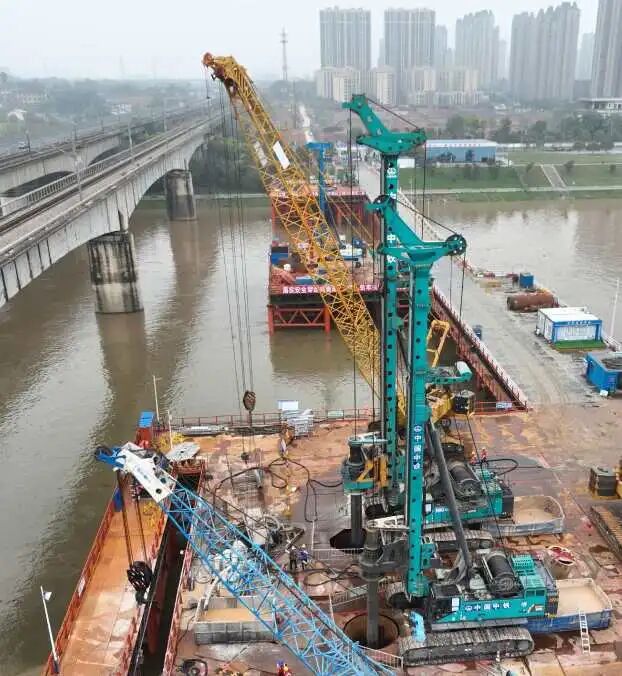 啃下“硬骨头”！55世纪智能旋挖钻机助力长沙湘江铁路特大桥主墩桩基工程完美收官