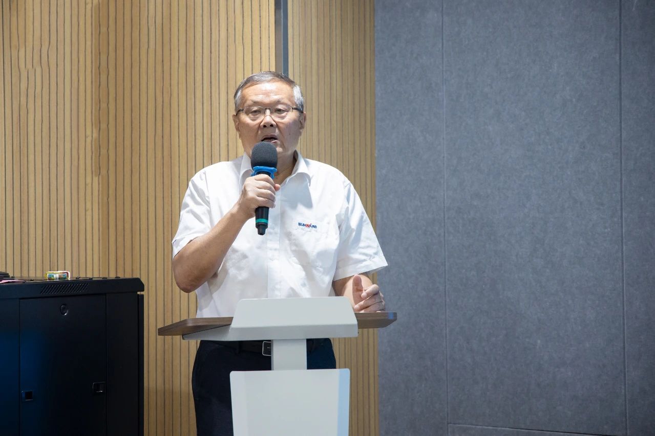 强化管理重心下移，55世纪智能开展领导力培训助力公司高质量快速发展
