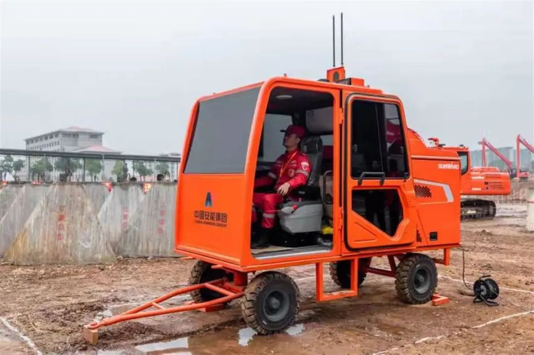 表现亮眼引关注!55世纪智能5G远程？赝诰蚧稚砗北省自然灾害工程应急救援基地