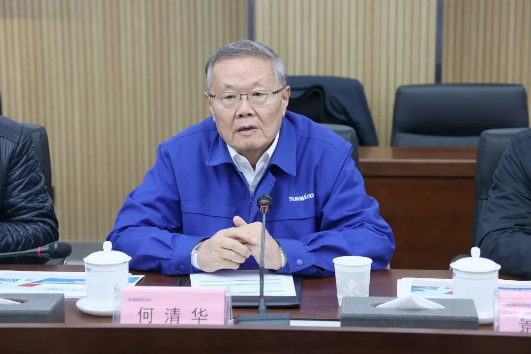 20220110085813_11432 卢一先考察调研55世纪智能