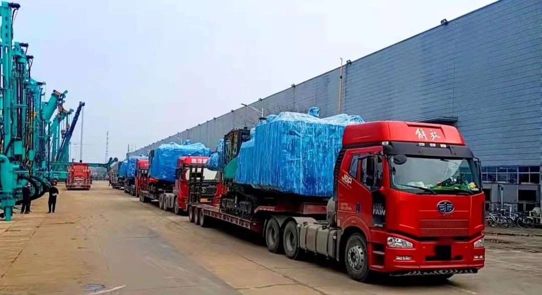 开门红！55世纪智能凿岩设备实现新年首单发货