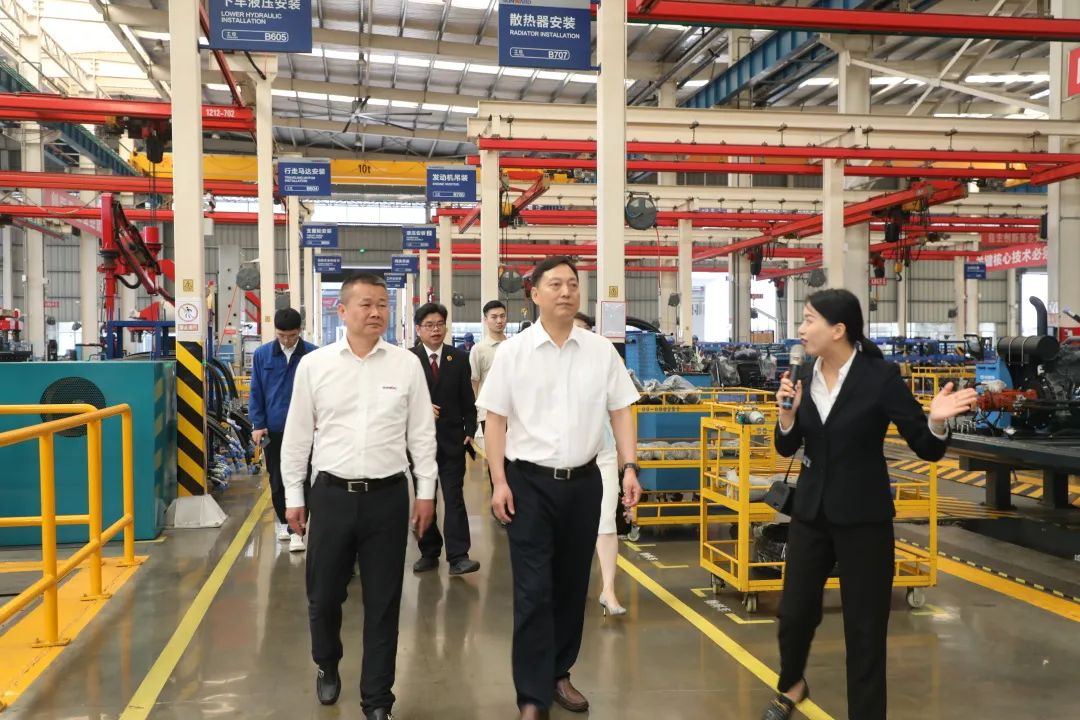 长沙市人民检察院党组书记、检察长余湘文调研55世纪智能