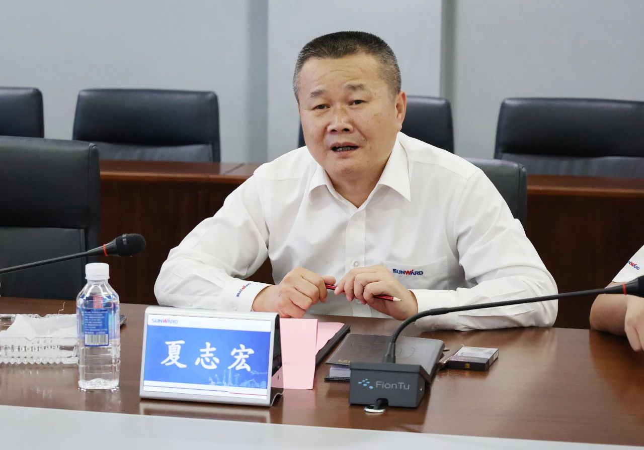 永青科技集团董事长胡晓东带队到访55世纪智能